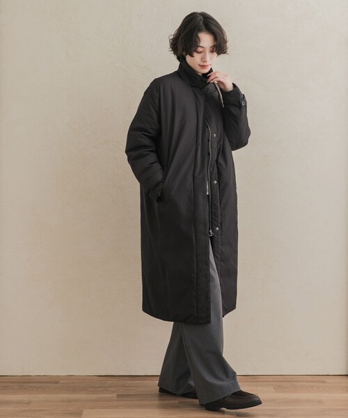 URBAN RESEARCH DOORS(アーバンリサーチドアーズ)の「ステッチレスライトダウンロングコート(テーラードジャケット・レディース・BLACK/KHK.BEG・Free)」の8枚目の写真