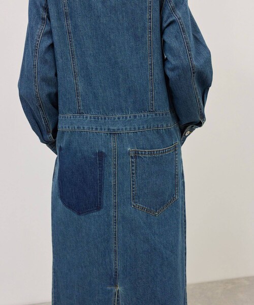 ADAM ET ROPE'(アダムエロペ)の「【WEB限定】デニムシャツロングワンピース(シャツワンピース・レディース・ブラック/ブルー・36/38)」の17枚目の写真