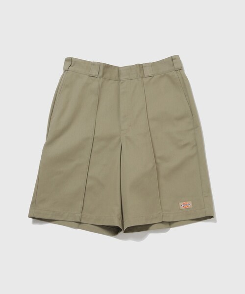 ADAM ET ROPE'（アダムエロペ）の「《別注》【DICKIES/ディッキーズ】PINTUCK SHORTS（その他パンツ・メンズ・ブラック/グレー/ベージュ・30/32/34/36）」の16枚目の写真