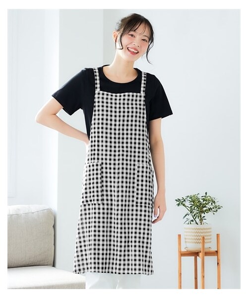 nissen（ニッセン）の「＜大きいサイズ＞ 薄くて軽いエプロン（エプロン・メンズ・赤系チェック/黒系チェック・L~LL/3L~4L/5L~6L/8L/10L）」の3枚目の写真