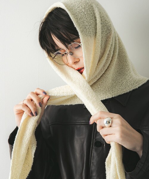 URBAN RESEARCH(アーバンリサーチ)の「ウールカシミヤサンカクストール(ストール/ショール・レディース・WHITE/RED/NAVY・-)」の1枚目の写真