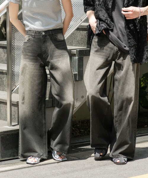 SENSE OF PLACE by URBAN RESEARCH（センスオブプレイスバイアーバンリサーチ）の「『ユニセックス』ヴィンテージライクデニムワイドパンツ（デニムパンツ・メンズ・D.INDIGO/BLACK・M/L）」の6枚目の写真