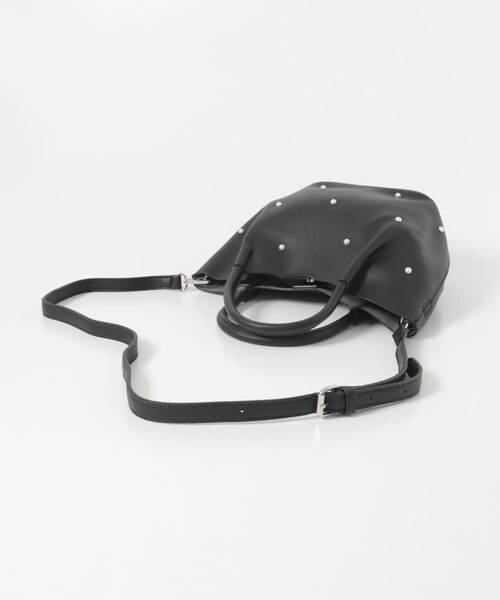 RODE SKO（ロデスコ）の「インバッグ付パールバッグ（ハンドバッグ・レディース・BLACK/GRAY・one）」の17枚目の写真