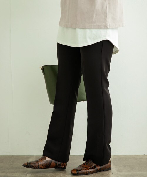 URBAN RESEARCH Sonny Label（アーバンリサーチサニーレーベル）の「センタープレスフレアパンツ（その他パンツ・レディース・オレンジ/オフ/ブラック・36/38）」の10枚目の写真