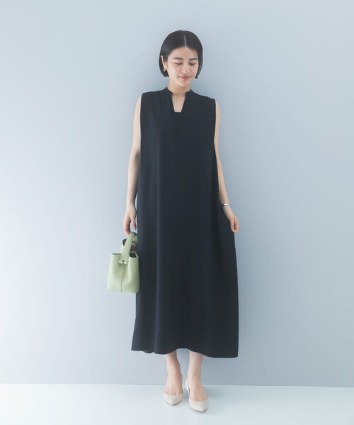URBAN RESEARCH ROSSO（アーバンリサーチロッソ）の「クールタッチ 吸水速乾キーネックフレアワンピース（ワンピース・レディース・D/NAVY/Y/GOLD・Free）」の6枚目の写真