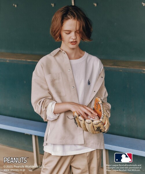 ROPE' PICNIC（ロペピクニック）の「【PEANUTS×MLB COLLECTION by ROPE' PICNIC】ロングスリーブTee（Tシャツ/カットソー・レディース・ホワイト/ホワイト系/ベージュ・F）」の9枚目の写真