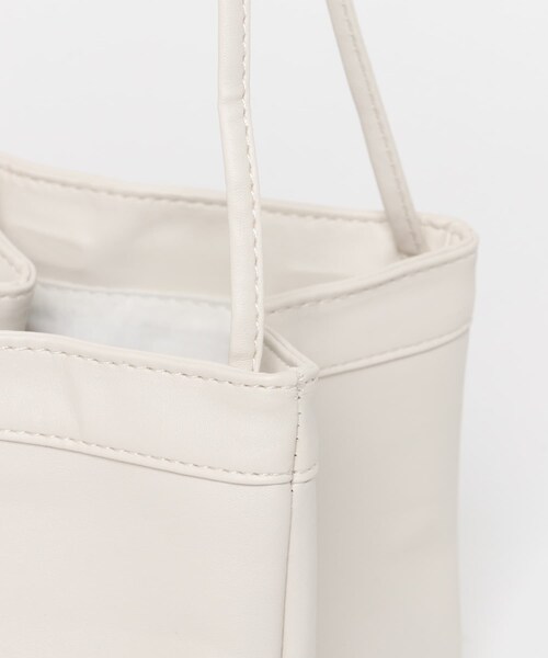 SMELLY（スメリー）の「スクエアミニバッグ（ハンドバッグ・レディース・BLK/IVO・-）」の10枚目の写真