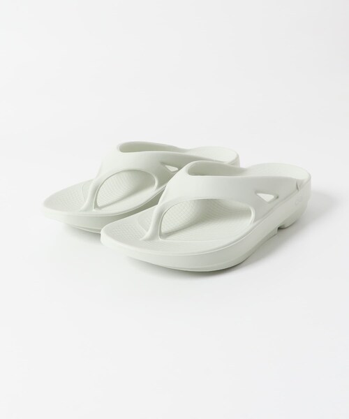 URBAN RESEARCH DOORS(アーバンリサーチドアーズ)の「OOFOS OOriginal(サンダル・レディース・Nomad/Black/Slate/CosmicGray/Olive Drab/Mist/Blush/Foliage・5/6/7/8)」の1枚目の写真