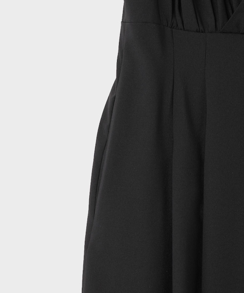 ROPE'(ロペ)の「【一部店舗限定】【REALM(レルム)】WRAP FLARE DRESS|カシュクールフレアワンピース 26SS(ワンピース・レディース・ブラック/カーキ・36/38)」の19枚目の写真