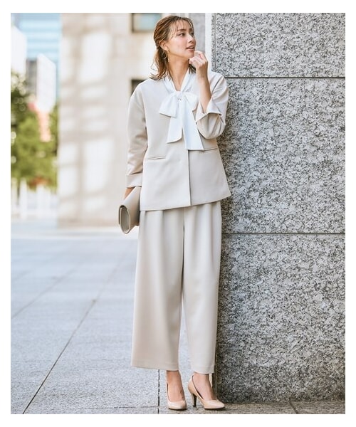 nissen（ニッセン）の「【レディーススーツ】ダンボールニット素材ノー