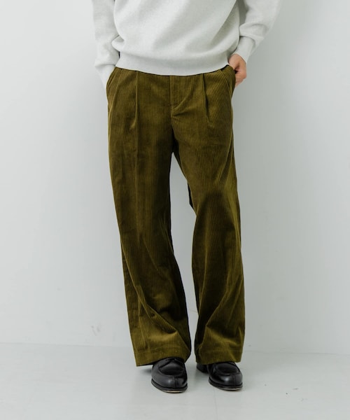 URBAN RESEARCH(アーバンリサーチ)の「6W CORDUROY TROUSER(その他パンツ・メンズ・BLACK/KHAKI/NAVY/BROWN・M/L)」の4枚目の写真