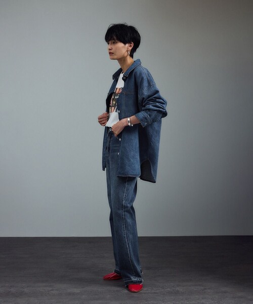 ADAM ET ROPE'（アダムエロペ）の「USAコットンデニムオーバーシャツ［セットアップ対応］（シャツ/ブラウス・レディース・ブルー系/サックス・F）」の5枚目の写真