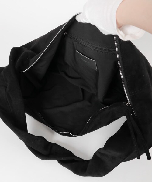 URBAN RESEARCH(アーバンリサーチ)の「STUDIO DOE Twist Shoulder Bag(ショルダーバッグ・レディース・BLACK・-)」の6枚目の写真