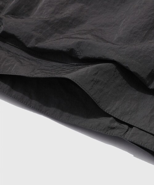 ADAM ET ROPE'（アダムエロペ）の「【Toogood/トゥーグッド】THE ROPER GILET（ベスト・メンズ・スミクロ・L/M/S）」の12枚目の写真