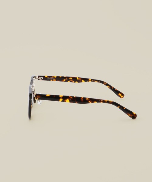 ROPE'（ロペ）の「ウェリントンフレームUVカットグラス/ケースセット（サングラス・レディース・ブラック/ダークブラウン・F）」の8枚目の写真