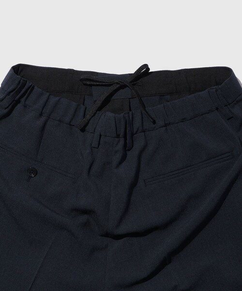 ADAM ET ROPE'（アダムエロペ）の「COVEROSS  ワイドイージーパンツ（その他パンツ・メンズ・ブラック/カーキ/ネイビー・L/M/S）」の19枚目の写真