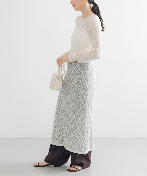 URBAN RESEARCH（アーバンリサーチ）の「ストレッチレースカットワンピース（ワンピース・レディース・OFF/BLACK・FREE）」の7枚目の写真