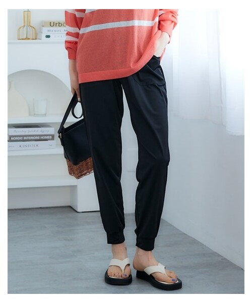 nissen（ニッセン）の「爽快ジョガーパンツ（ゆったりヒップ）（接触冷感・イージーケア・UVカット・ストレッチ）＜大きいサイズ有＞（パンツ・レディース・チャコール/カーキ/黒/青・S/M/L/LL/3L/4L/5L/6L/8L/10L）」の18枚目の写真