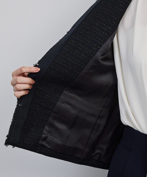 ROPE'(ロペ)の「ミックスツイードノーカラージャケット/セットアップ対応・25AW(ノーカラージャケット・レディース・ネイビー・36/38/40)」の22枚目の写真