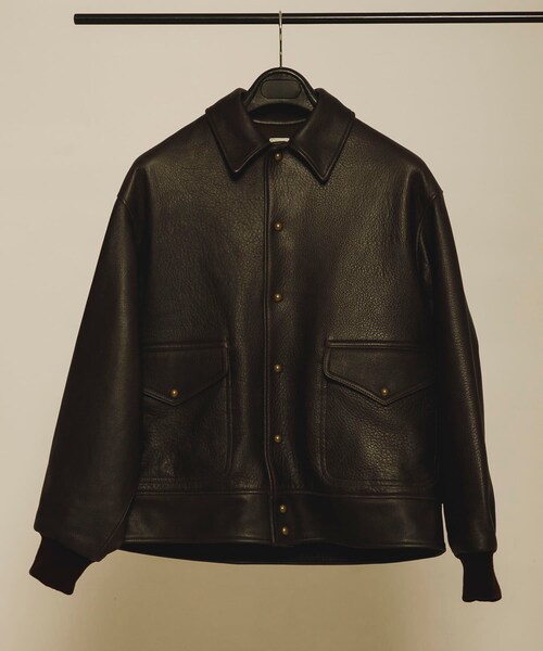 URBAN RESEARCH（アーバンリサーチ）の「A PRESSE　Leather A-1 Flight Jacket（その他アウター・メンズ・BROWN・2/3）」の2枚目の写真