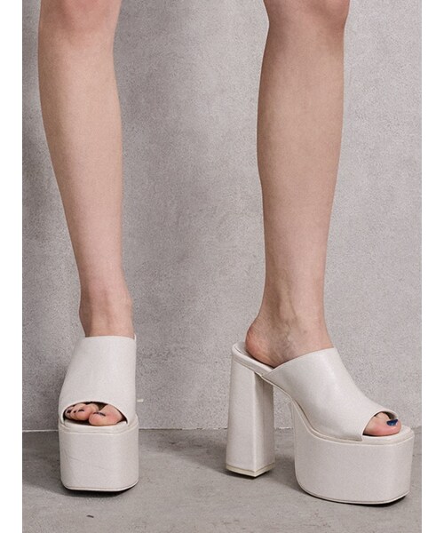 GYDA（ジェイダ）の「BASIC チャンキーサンダル（サンダル・レディース・オフホワイト/アイボリー/ブラック/ミックス・S/M/L/XS）」の14枚目の写真