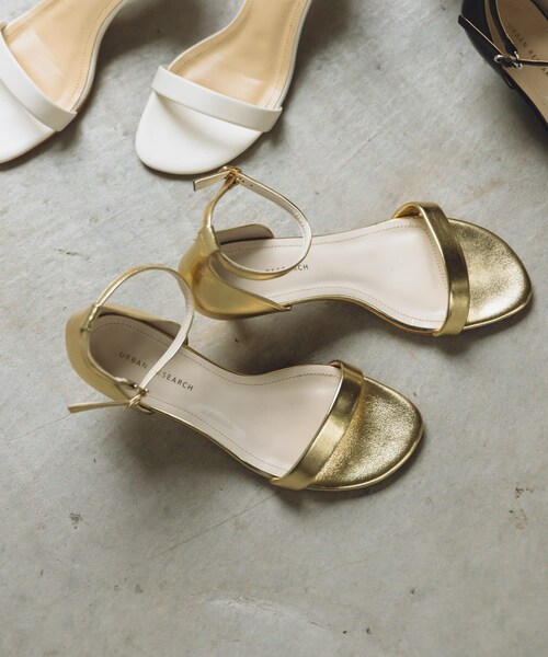 URBAN RESEARCH（アーバンリサーチ）の「ストラップサンダル（サンダル・レディース・BLACK/WHITE/GOLD・36/37/38）」の3枚目の写真