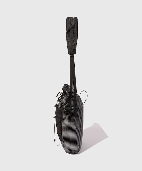 ADAM ET ROPE'(アダムエロペ)の「【BAL/バル】BAL/SPEAKEASY ULTRA GRID LOAM&LANE SHOULDER(ショルダーバッグ・メンズ・ブラック・F)」の3枚目の写真