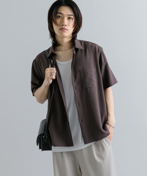 SENSE OF PLACE by URBAN RESEARCH(センスオブプレイスバイアーバンリサーチ)の「『ユニセックス』『UR TECH DRYLUXE』リネンライクシャツ(5分袖)(シャツ/ブラウス・メンズ・GREIGE/CHARCOAL/NAVY/L.BLUE/BROWN/ORANGE・S/M/L)」の19枚目の写真