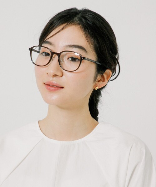 URBAN RESEARCH(アーバンリサーチ)の「『別注』KANEKO OPTICAL×URBAN RESEARCH TYPE-C(メガネ・レディース・クリアグレー/クリアブラウン・-)」の12枚目の写真