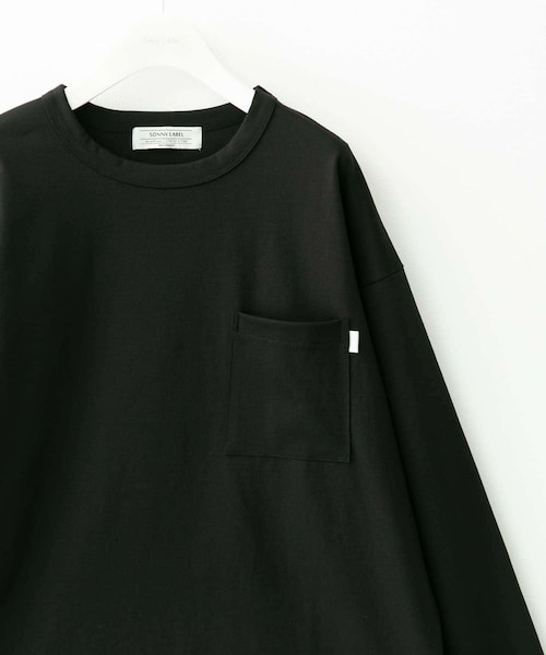 URBAN RESEARCH Sonny Label（アーバンリサーチサニーレーベル）の「ポンチポケット付ロングスリーブTシャツ（Tシャツ/カットソー・メンズ・ホワイト/グレージュ/チャコール/ブラック/ブルーグレー・M/L/XL）」の2枚目の写真