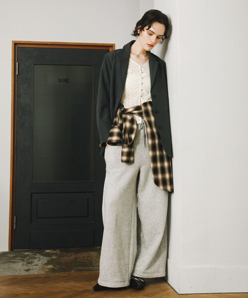 SENSE OF PLACE by URBAN RESEARCH（センスオブプレイスバイアーバンリサーチ）の「2WAYルーズジャケット（テーラードジャケット・レディース・BLACK/CHARCOAL/BROWN・one）」の16枚目の写真