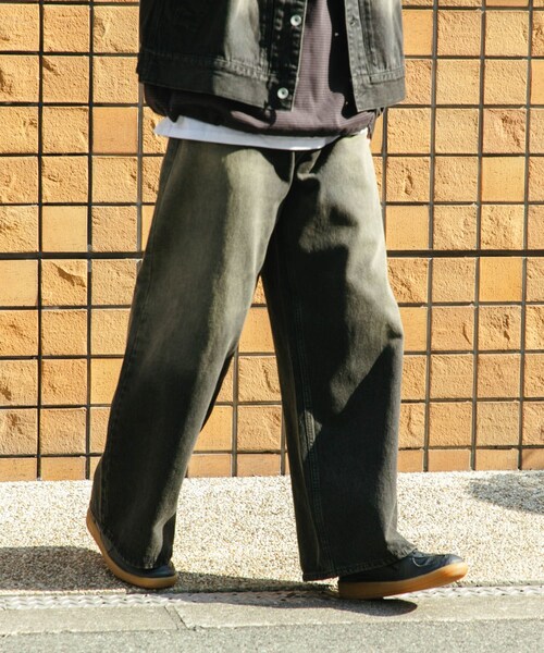 SENSE OF PLACE by URBAN RESEARCH（センスオブプレイスバイアーバンリサーチ）の「『ユニセックス』ヴィンテージライクデニムワイドパンツ（デニムパンツ・メンズ・D.INDIGO/BLACK・M/L）」の15枚目の写真