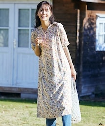 大きいサイズ接触冷感うすカル柔らか５分袖バンドカラーワンピース