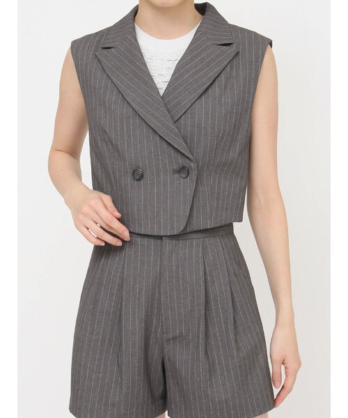 MURUA（ムルーア）の「ショートテーラードジレ（ベスト・レディース・グレー/ブラック/ネイビー/モカ/オレンジ・F）」の2枚目の写真