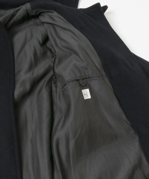 URBAN RESEARCH(アーバンリサーチ)の「blurhmsROOTSTOCK Wool Felton Duffle Coat(ダッフルコート・メンズ・DarkNavy・2/3)」の8枚目の写真
