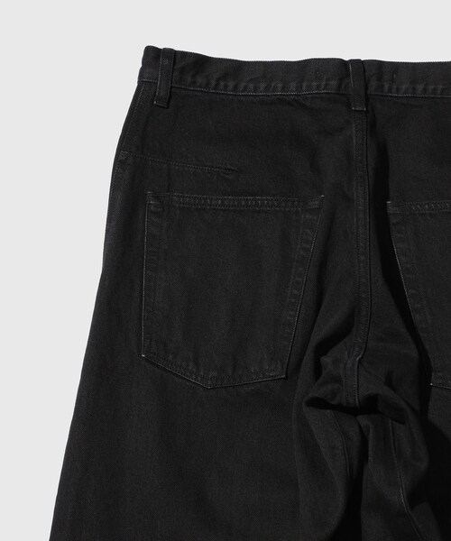 ADAM ET ROPE'（アダムエロペ）の「【NVRFRGT/ネヴァーフォーゲット】3D TWISTED WIDE LEG JEANS FADED BLACK（デニムパンツ・メンズ・ブラック・1/2/3）」の8枚目の写真