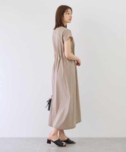 Jayro(ジャイロ)の「ラッシュガードウエストタックワンピース(ワンピース・レディース・ブラック/チャコール/ベージュ・M)」の21枚目の写真