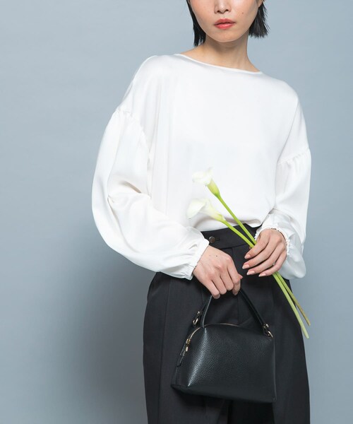 URBAN RESEARCH ROSSO（アーバンリサーチロッソ）の「ハンマーサテンギャザーブラウス（シャツ/ブラウス・レディース・WHITE/BLACK・Free）」の8枚目の写真