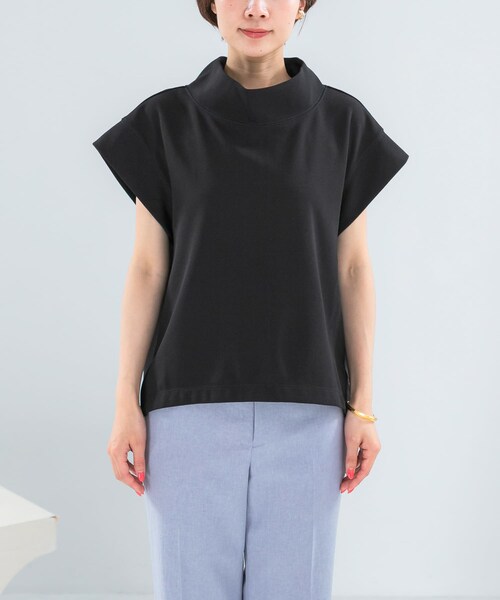 URBAN RESEARCH ROSSO（アーバンリサーチロッソ）の「ELENDEEK　OFF NECK CUT AND SEWN（Tシャツ/カットソー・レディース・O.WHT/BLK/BRN・Free）」の11枚目の写真