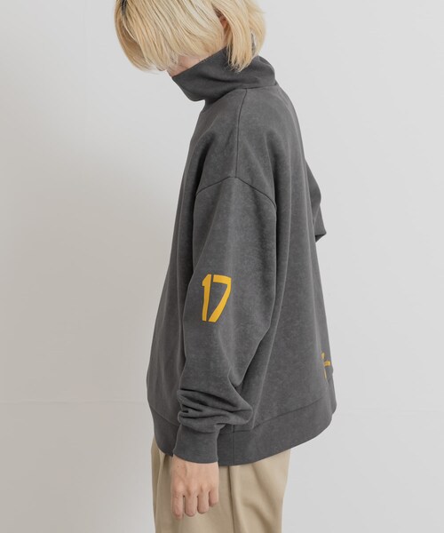 THE GOODLAND MARKET（ザグッドランドマーケット）の「TONY　LA turtle neck fleece SWEAT（スウェット・メンズ・BLK/GRY・M/L）」の15枚目の写真