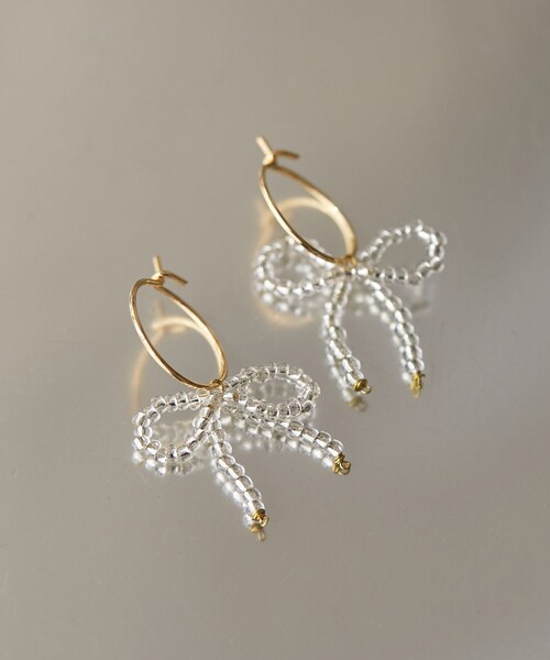 ROPE' PICNIC（ロペピクニック）の「ビーズリボンフープピアス（ピアス（両耳用）・レディース・ブラック/ホワイト・F）」の5枚目の写真