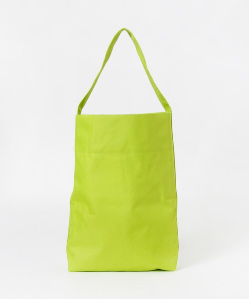 URBAN RESEARCH(アーバンリサーチ)の「Kaan BUCKET TOTE WP(トートバッグ・メンズ・MOCHA/BLK/ORANGE/MARINE/LEMONGRASS/K.GREEN/COBALT/SAND/BLACK・FREE)」の7枚目の写真
