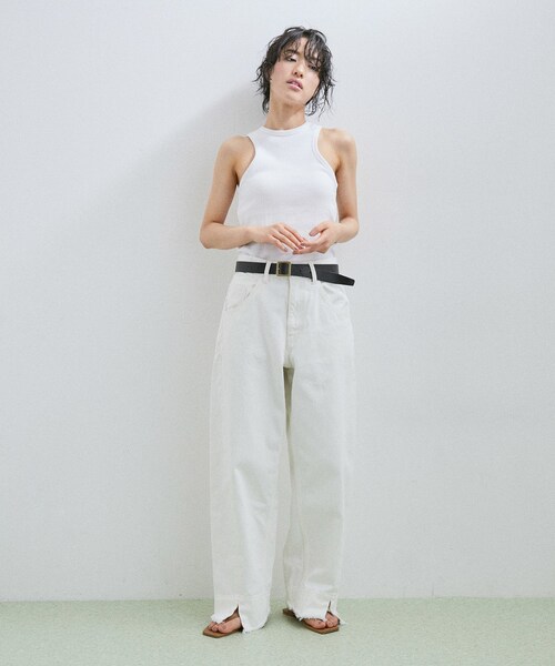 ADAM ET ROPE'（アダムエロペ）の「【サステナブル】スクエアバックルワイドベルト（ベルト・レディース・ブラック/ブラック系・F）」の15枚目の写真