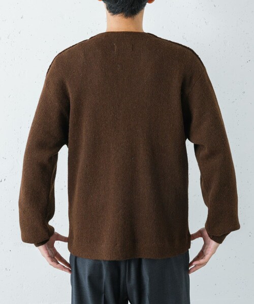 URBAN RESEARCH（アーバンリサーチ）の「UNDYED ALPACA STRIPE CARDIGAN（カーディガン/ボレロ・メンズ・BLACK/BROWN・3/4）」の9枚目の写真