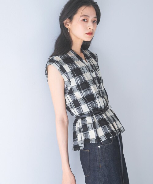 URBAN RESEARCH ROSSO（アーバンリサーチロッソ）の「チェックジャガードタックデザインブラウス（シャツ/ブラウス・レディース・BLACK・Free）」の7枚目の写真