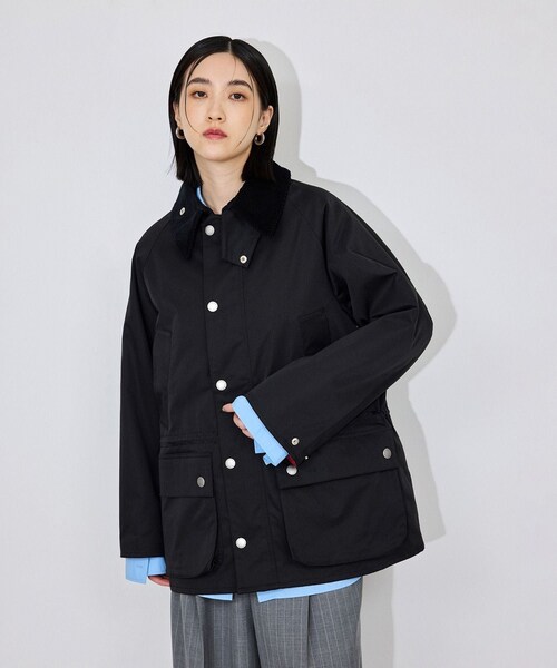 ADAM ET ROPE'(アダムエロペ)の「【Barbour for ADAM ET ROPE'】別注Shirring Bedale(その他アウター・レディース・ブラック/ベージュ・34/36)」の6枚目の写真