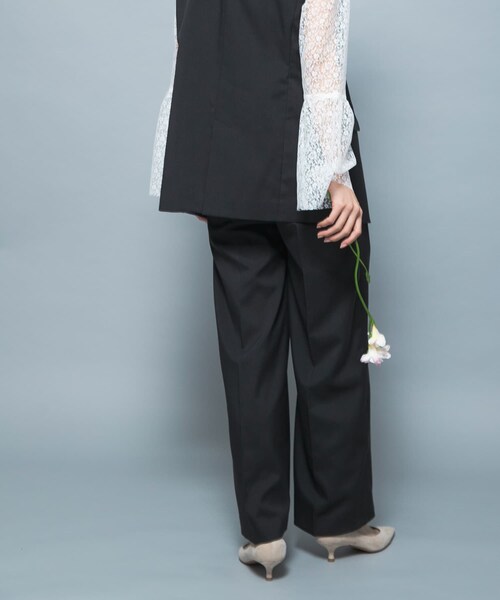 URBAN RESEARCH ROSSO（アーバンリサーチロッソ）の「防シワシャンブレーツイルタックパンツ（その他パンツ・レディース・L.GREIGE/BLACK・36/38）」の7枚目の写真