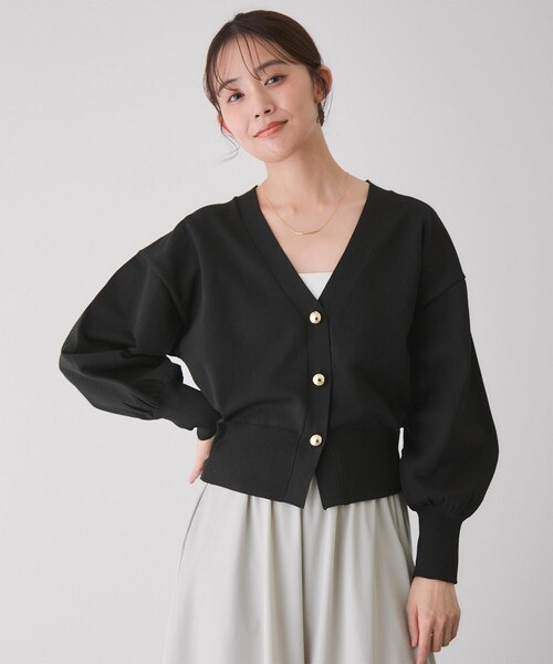Jayro（ジャイロ）の「Vネックカーディガン（カーディガン/ボレロ・レディース・ブラック/チャコール/グレー/オフホワイト/ダークブラウン・M）」の2枚目の写真