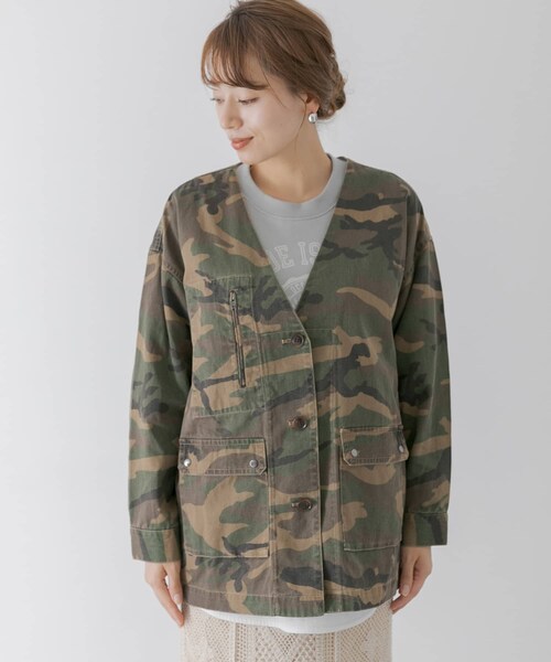 URBAN RESEARCH Sonny Label（アーバンリサーチサニーレーベル）の「『WEB限定』カモフラ柄ノーカラージャケット（ノーカラージャケット・レディース・グレー/カーキ・FREE）」の20枚目の写真