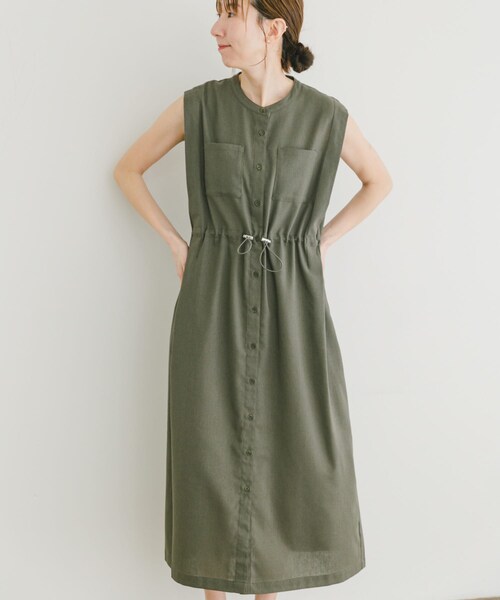 ITEMS URBANRESEARCH（アイテムズ アーバンリサーチ）の「ウエストドロストノースリワンピース（ワンピース・レディース・NVY/GRN/L.BRN・FREE）」の18枚目の写真